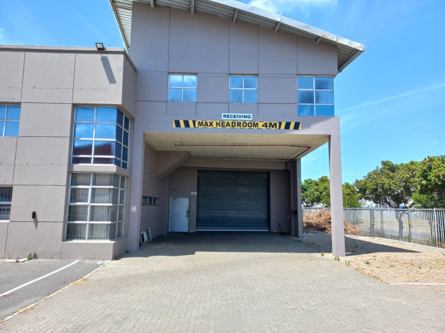 To Let commercial Property for Rent in Montague Gardens Western Cape